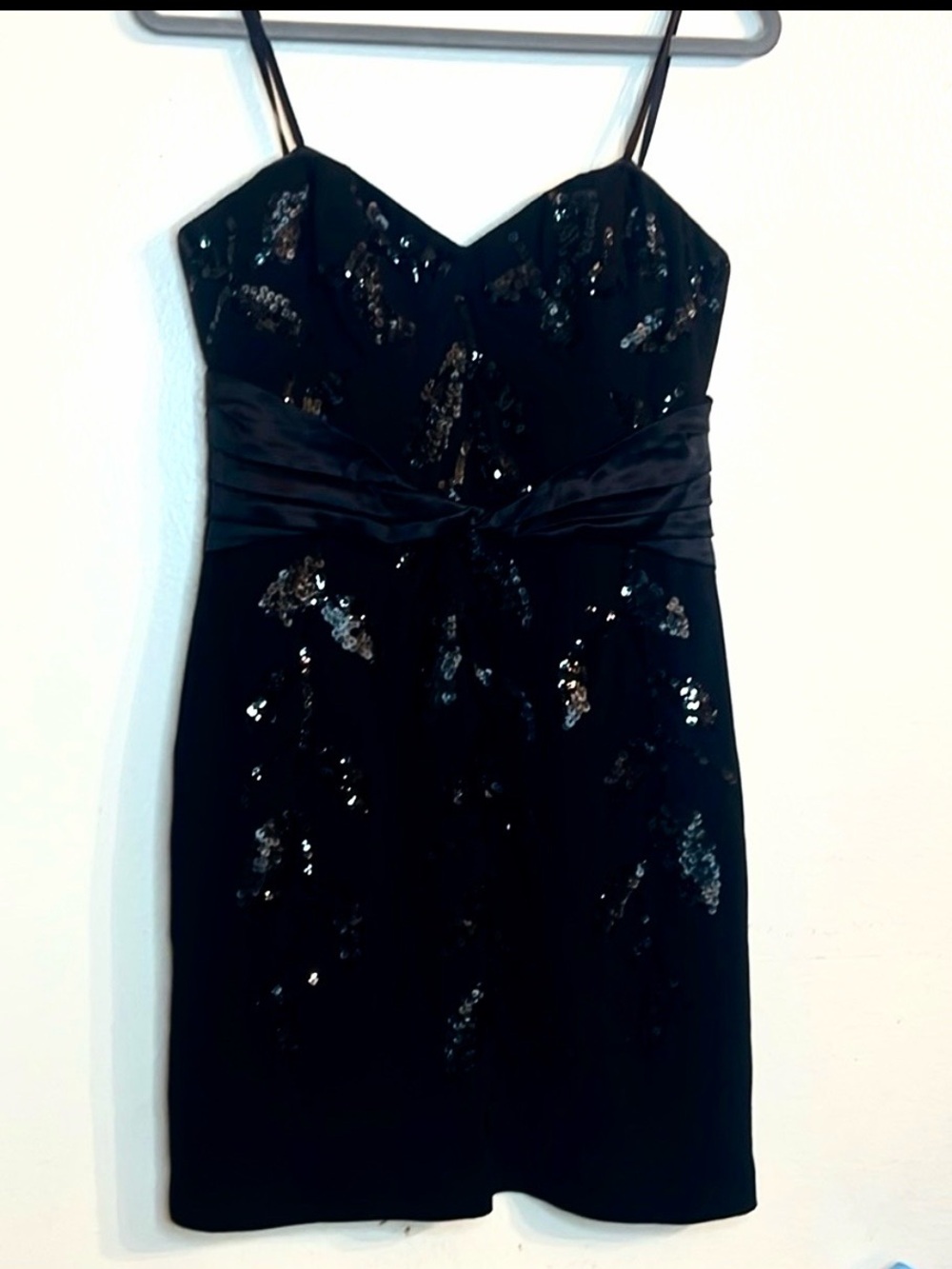 BCBG Black Strapless Sequined Leaf Tuxedo Pleat Mini Cocktail Dress Medium